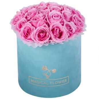 Букет из 21 розовой розы premium в зеленой бархатной шляпной коробке