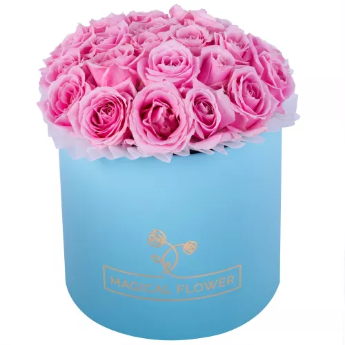Букет из 21 розовой розы premium в голубой шляпной коробке