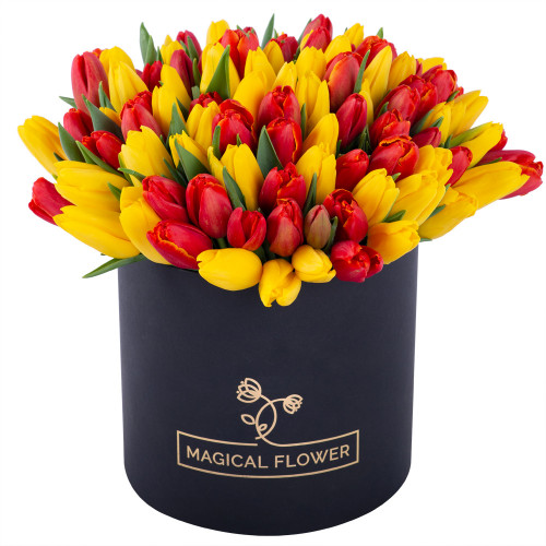 Букет из 101 разноцветного тюльпана в черной шляпной коробке
