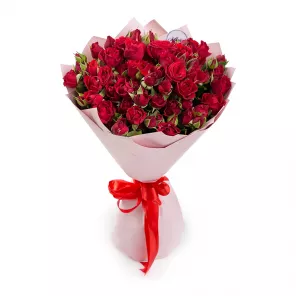 15 красных кустовых роз 