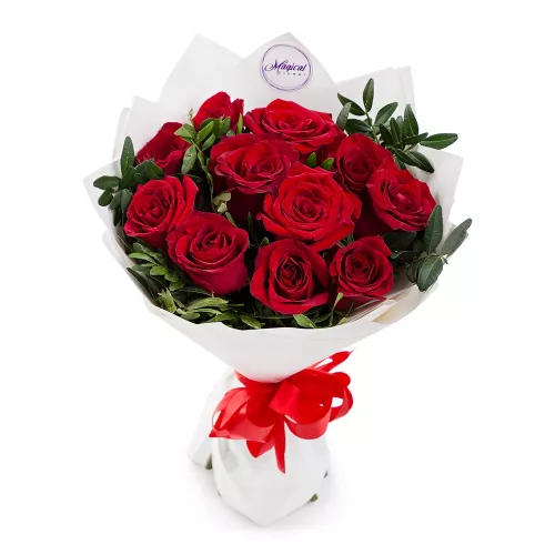 Букет из 11 красных роз 40 см