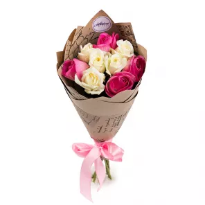 Букет из 9 разноцветных роз 50 см