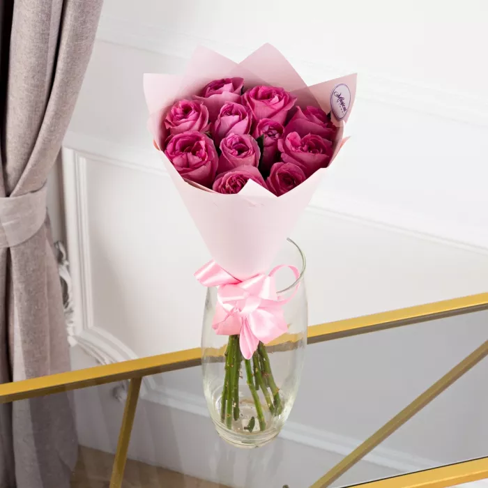 Букет из 11 розовых роз