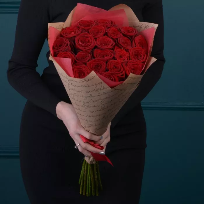 21 красная роза Premium 50 см