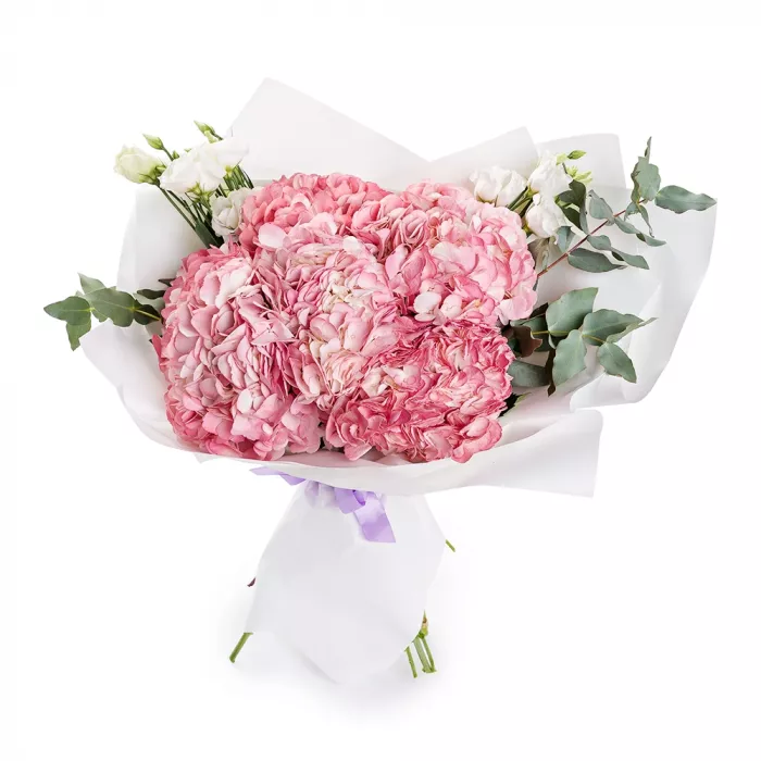 Букет из гортензий и эустом