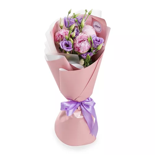 Букет из пионов и эустом