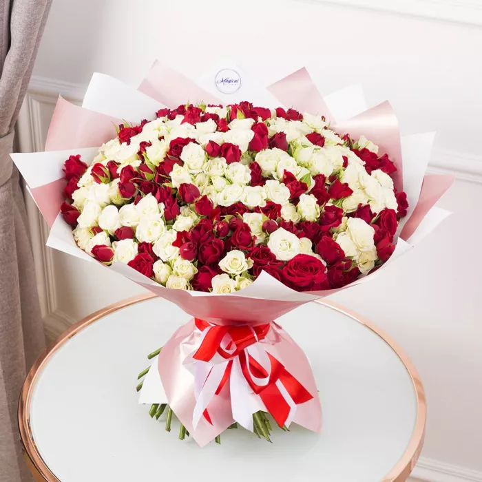 Букет 101 кустовая роза