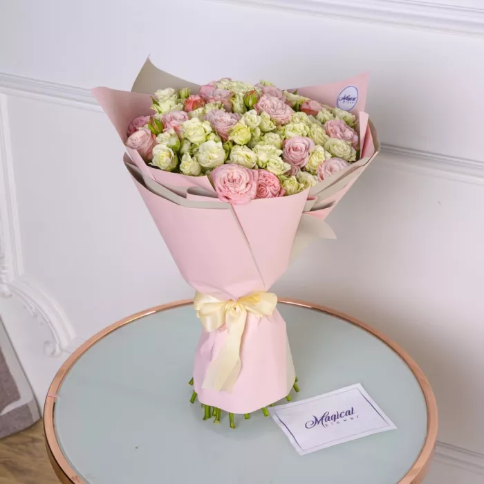 35 кустовых роз микс