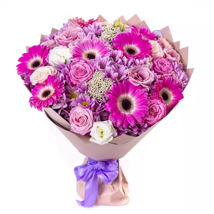 Букет из гербер, хризантем и роз