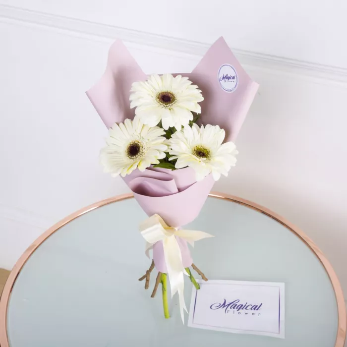 Букет из 3 белых гербер