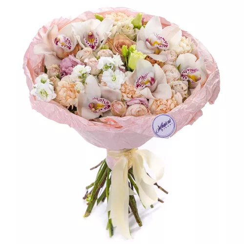 Букет на День матери из орхидей, роз и маттиолы