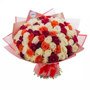 Букет из 101 разноцветной розы