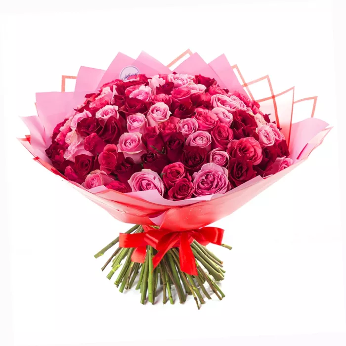 101 роза ягодный микс в пленке