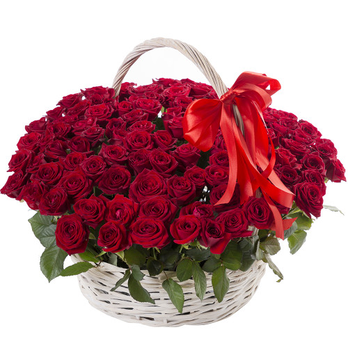 Букет в корзине из 101 красной розы с лентой