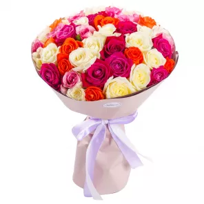 51 разноцветная роза в пленке
