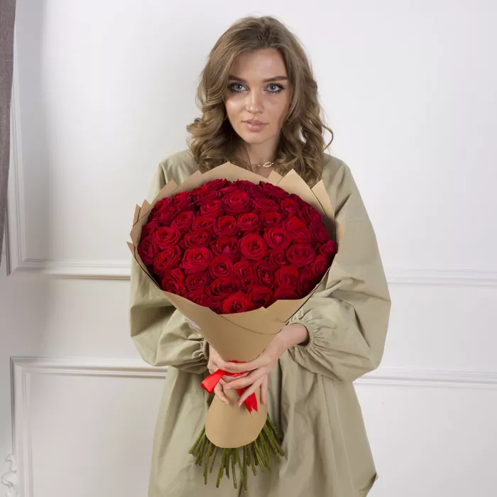 Букет из 51 красной розы premium 60 см