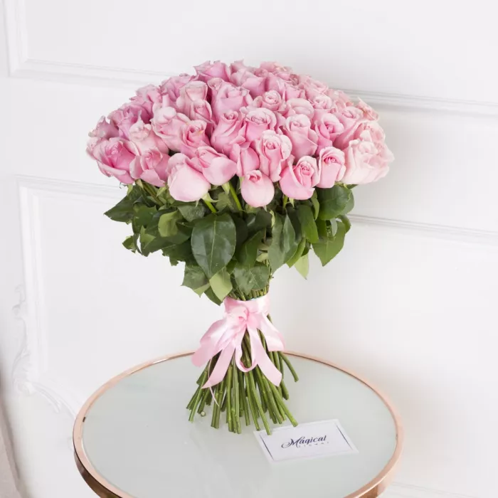 75 розовых роз Эквадор 70 см