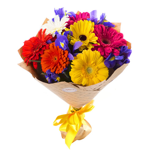 Букет цветов из разноцветных гербер с ирисом