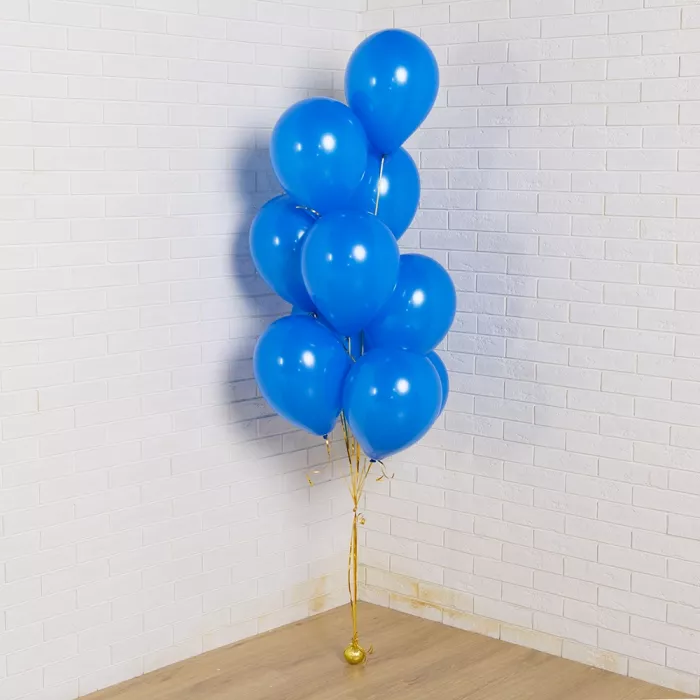 Букет из латексных синих шаров
