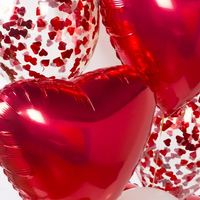 Облако с шарами конфетти