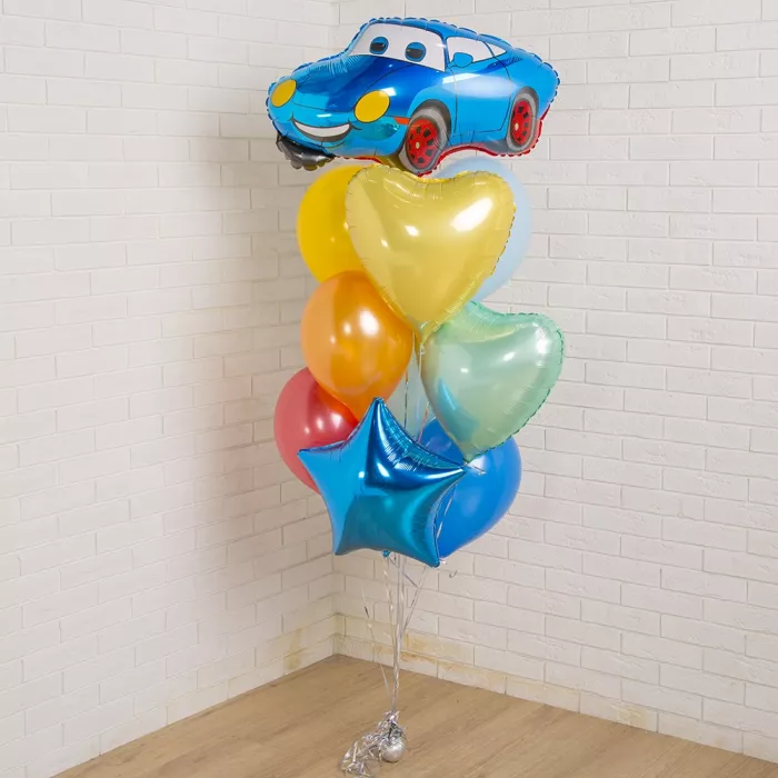 Фонтан шаров с тачкой Молния МакКуин