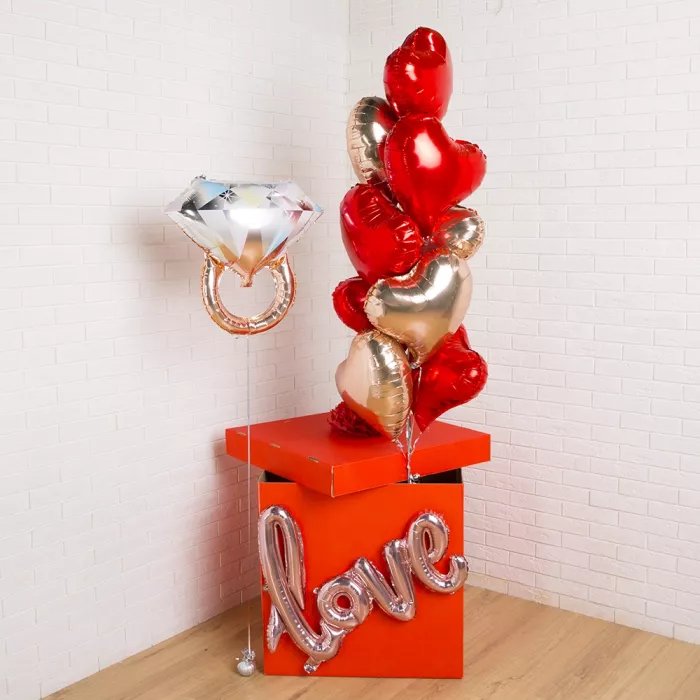 Коробка-сюрприз с шарами Неожиданное предложение