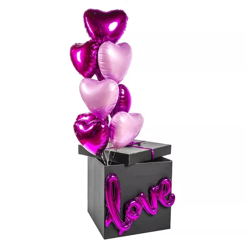 Коробка-сюрприз с шарами в форме сердец