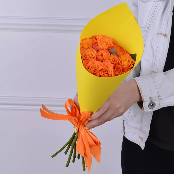 Букет из 9 оранжевых роз