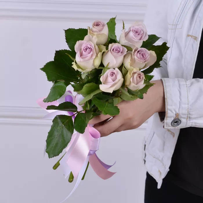 Букет из 7 сиреневых роз 40 см