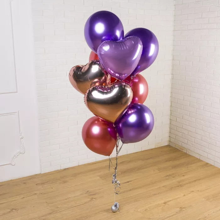 Букет шаров с фольгированными сердцами