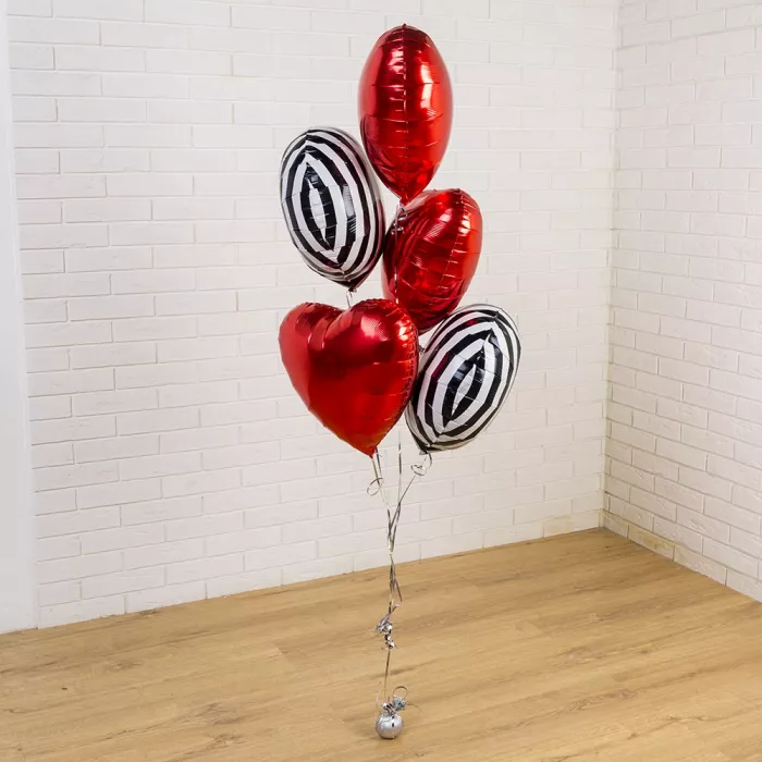 Фонтан шаров Красное сердце