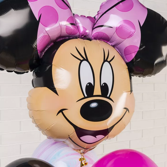 Фонтан шаров с Минни Маус
