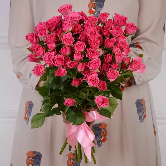 21 малиновая кустовая роза