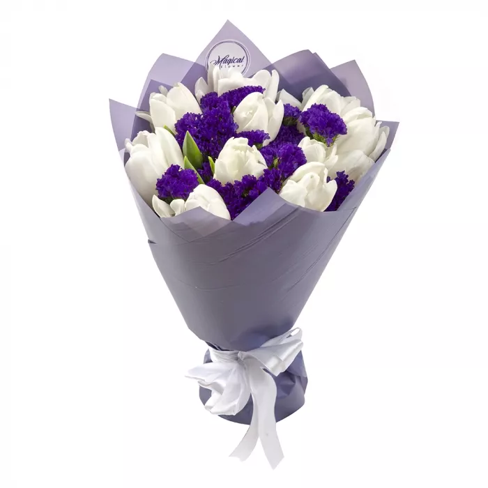 11 белых тюльпанов со статицей