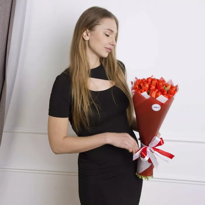 25 оранжевых тюльпанов 25 оранжевых тюльпанов