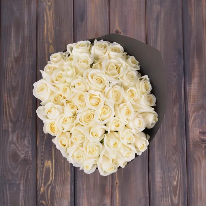 51 белая роза