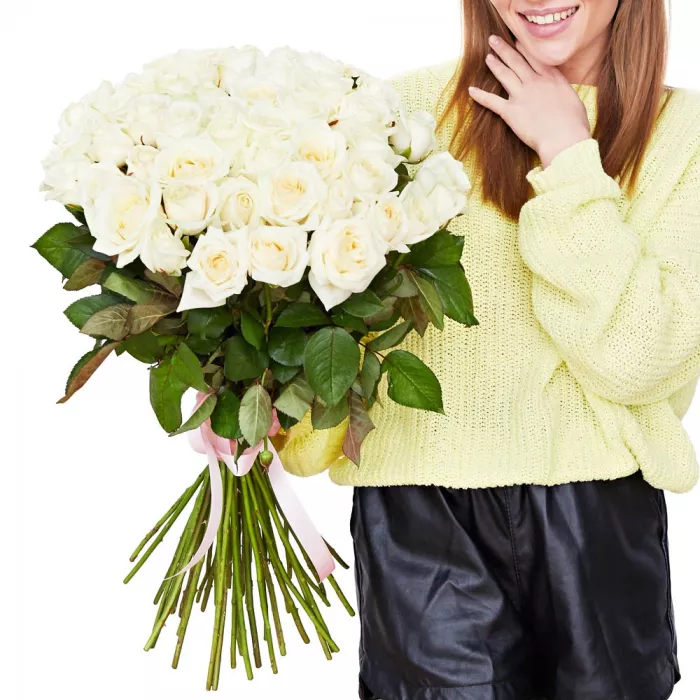 Букет из 51 белой розы premium 60 см