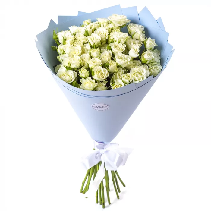 19 белых кустовых роз в крафте
