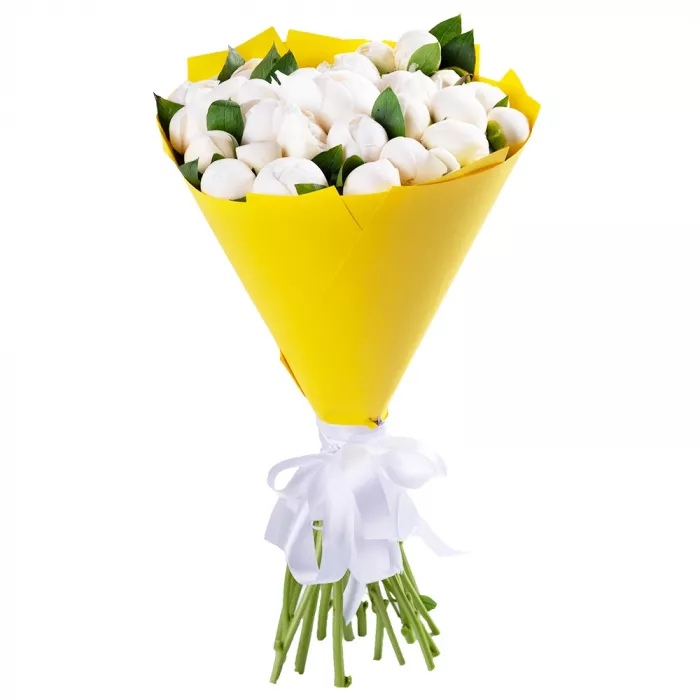 25 белых пионов в крафте 25 белых пионов в крафте