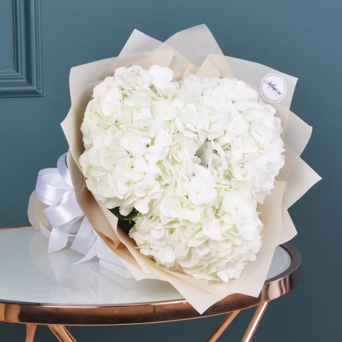 Букет из 3 гортензий