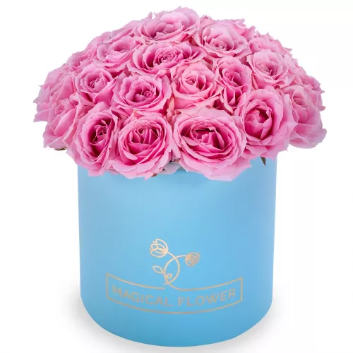 Большой букет цветов из 35 розовых роз premium в голубой шляпной коробке