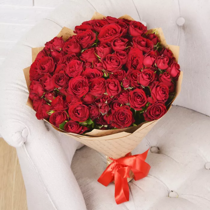 21 красная кустовая роза