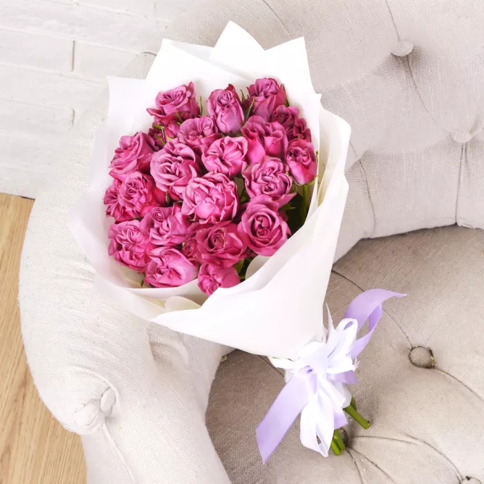 7 кустовых роз