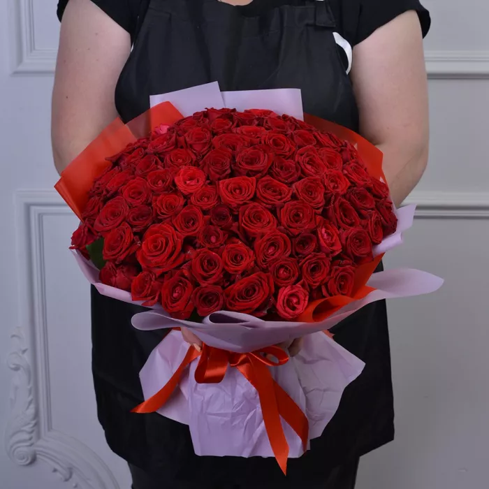 75 красных роз Premium 40 см