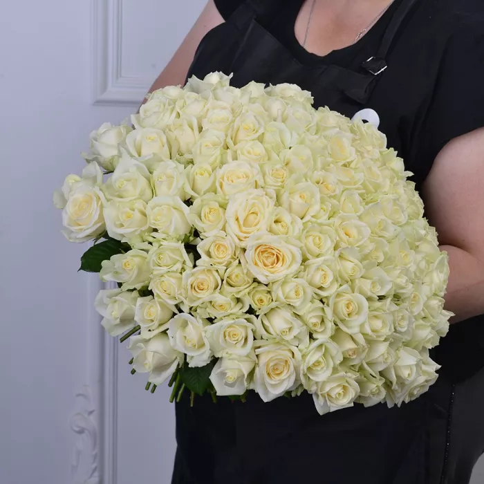Букет из 101 белой розы Premium 40 см
