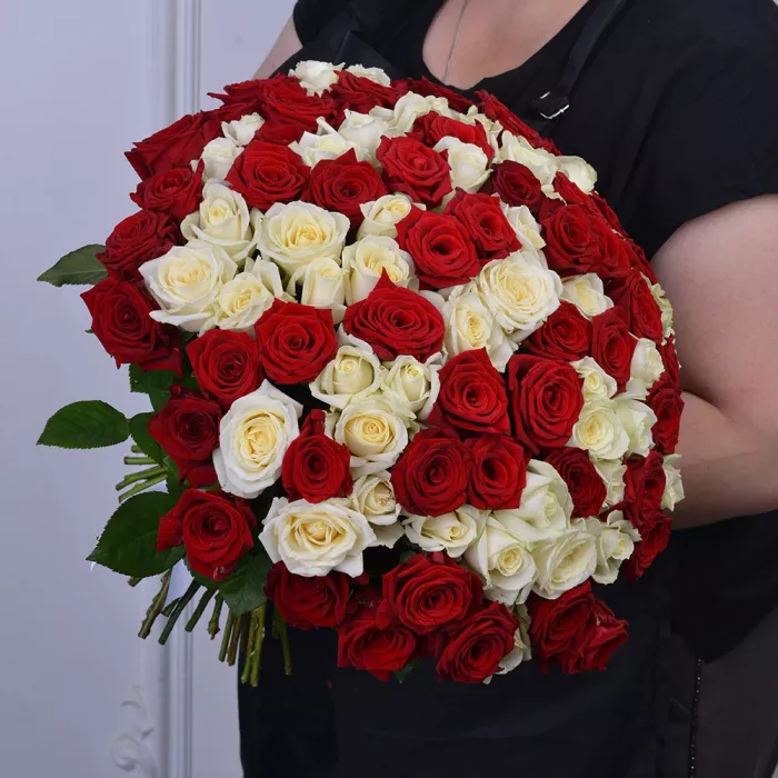 Букет из 101 разноцветной роз Premium 40 см