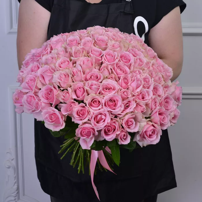Букет из 101 розовой розы Premium 40 см