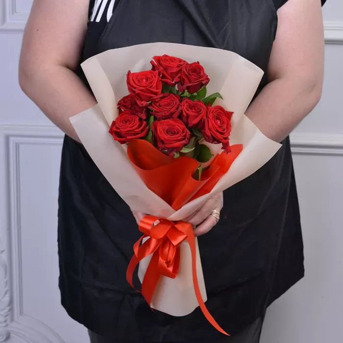 Букет из 9 красных роз premium 40 см