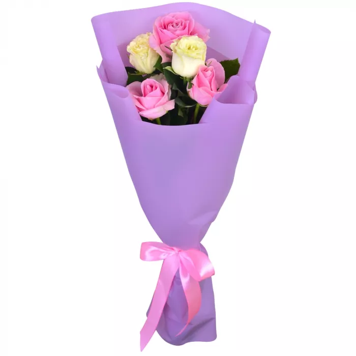 Букет из 5 разноцветных роз 60 см