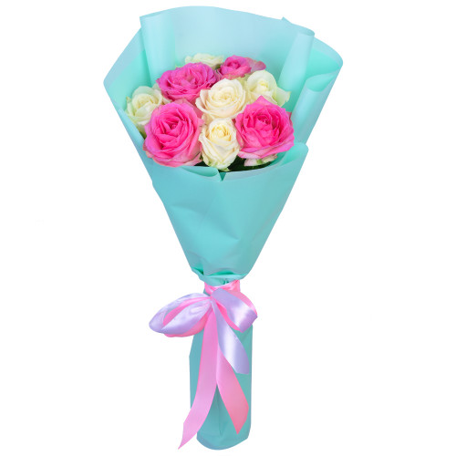 Букет на День матери из 11 разноцветных роз 60 см в пленке